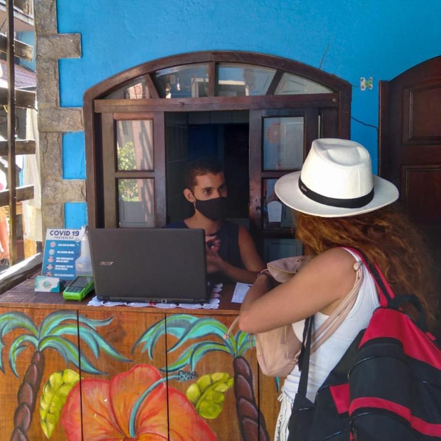 Blue Lagoon Hostal Abraão
