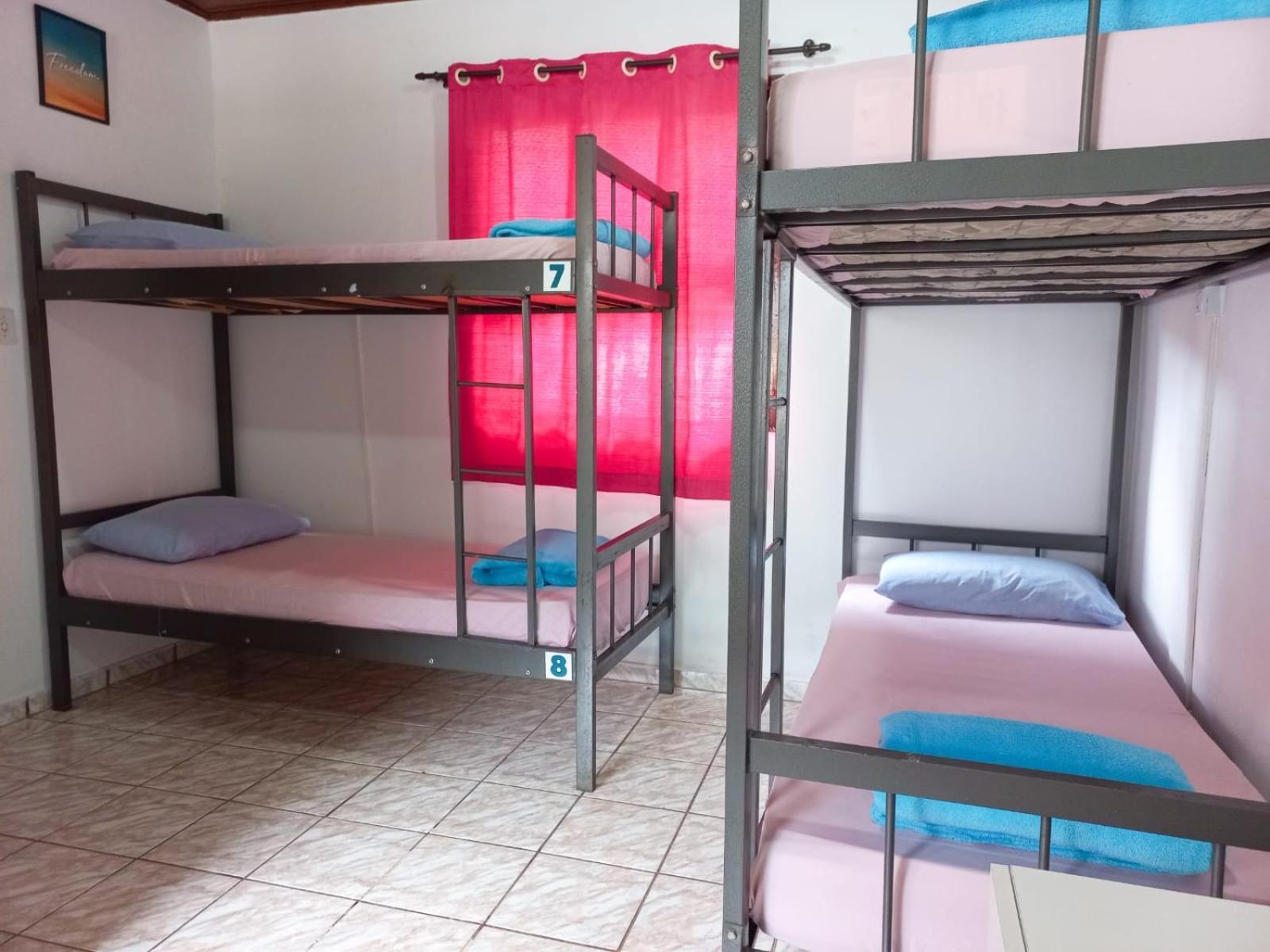 Hostal Blue Lagoon Abraão